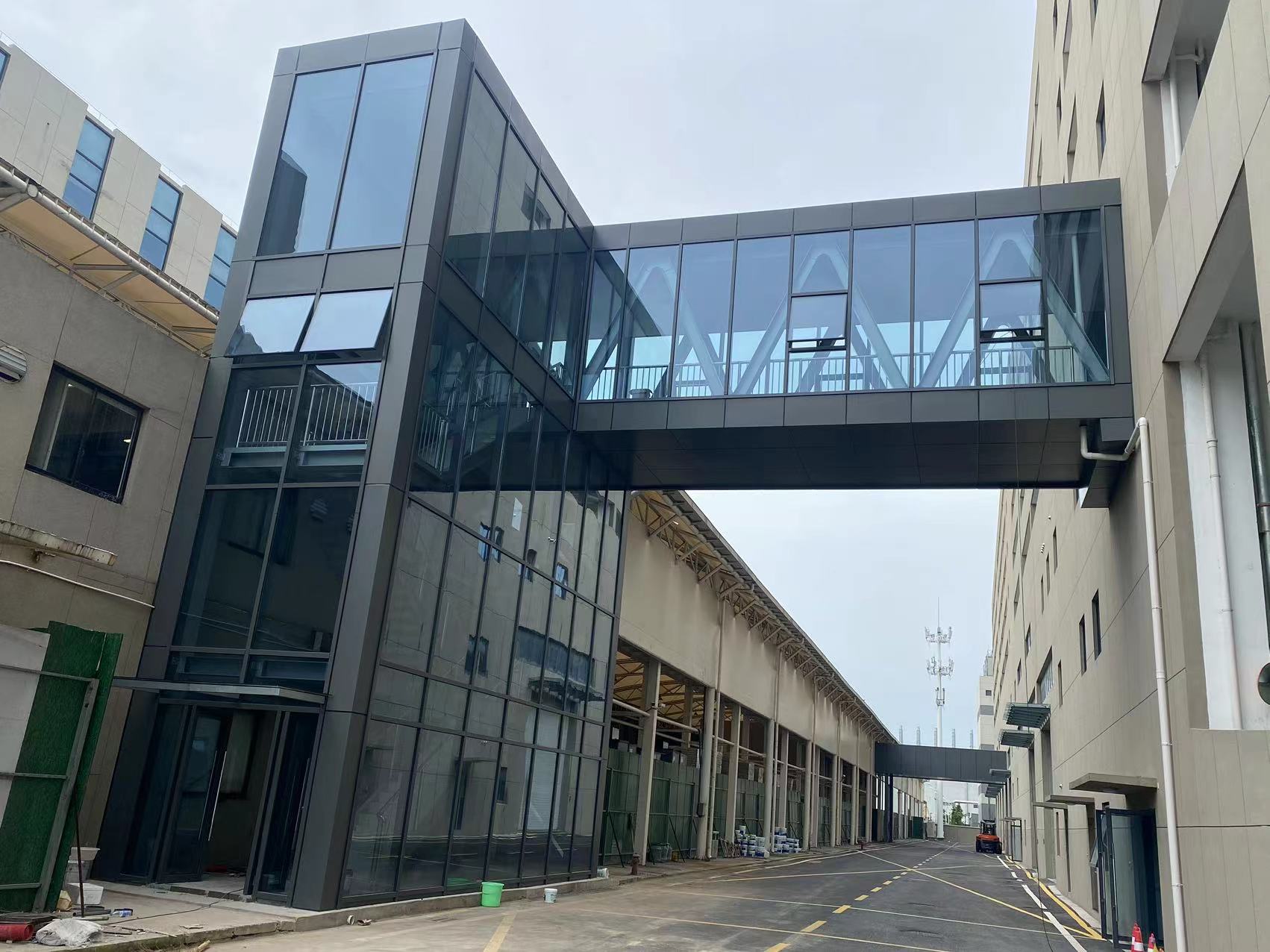 先導(dǎo)智能一廠、二廠、三廠鋼結(jié)構(gòu)工程